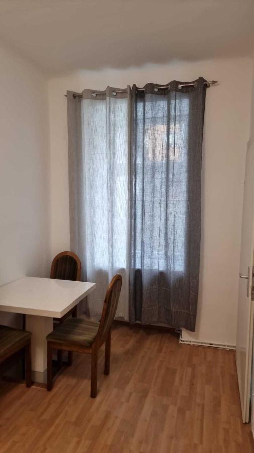 Premier Triple Room Mz Виена Екстериор снимка